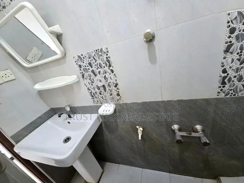 Spacious House for Rent – Wattala Reference No: R0090