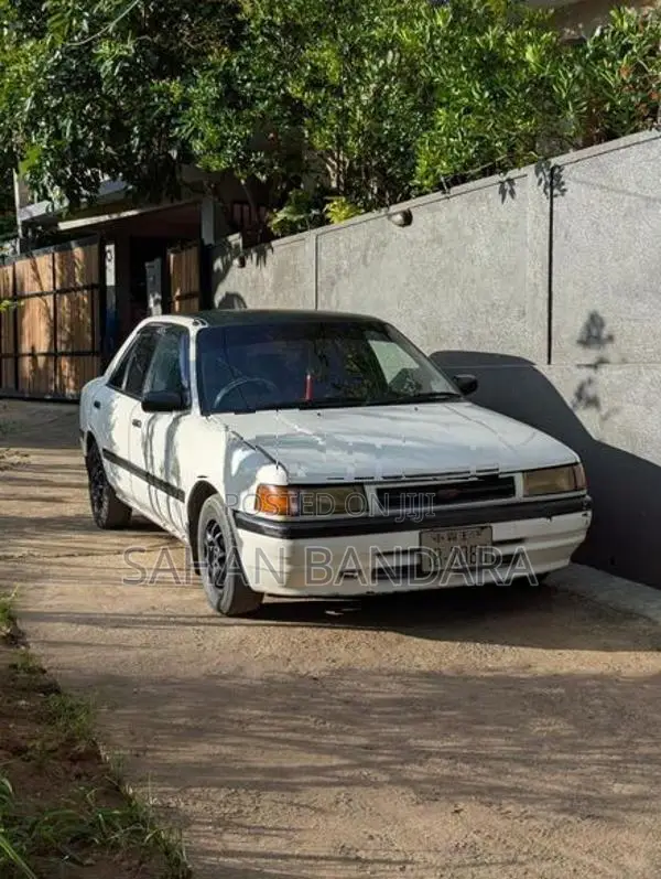 Mazda Familia BG3P 1989