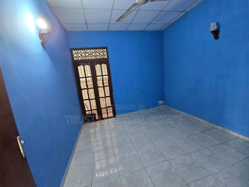 Spacious House for Rent – Wattala Reference No: R0090