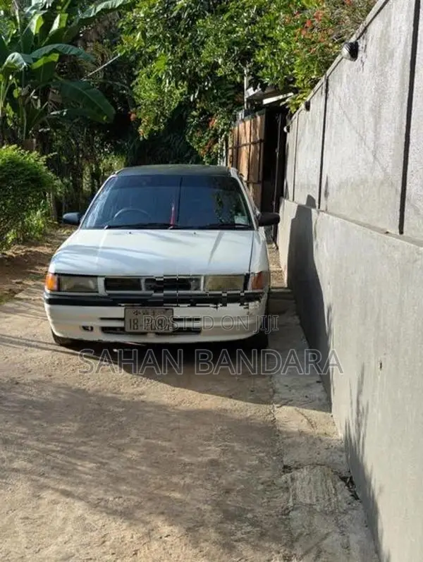 Mazda Familia BG3P 1989
