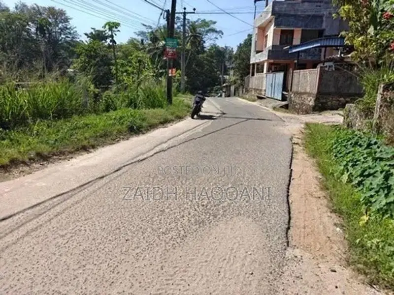 Valuable Residential Land for Sale in Danagama