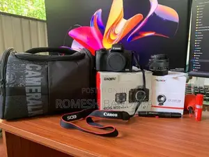 Canon EOS M50 Mark II Mirrorless Digital Camera