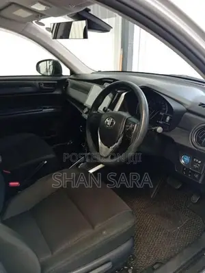 Toyota Corolla fielder 2023