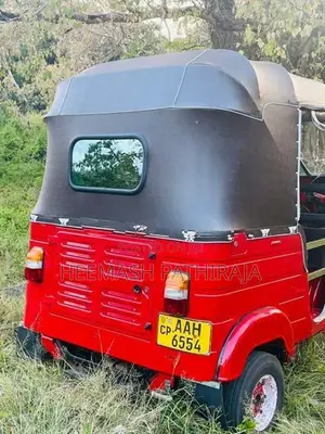 Bajaj RE Three wheel 2013