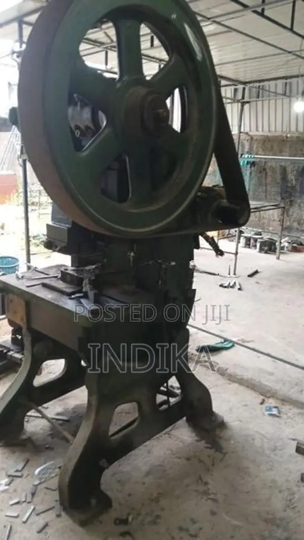 Powerpress Machine & welding plant (oil)