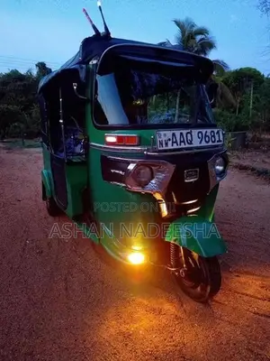Bajaj RE 2014