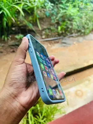 Apple iPhone 11 64GB (Used)