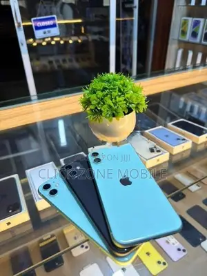 Apple iPhone 11 128GB (Used)