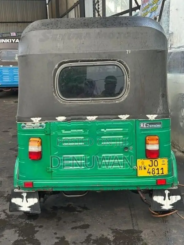 Bajaj RE 2 Stroke 2005