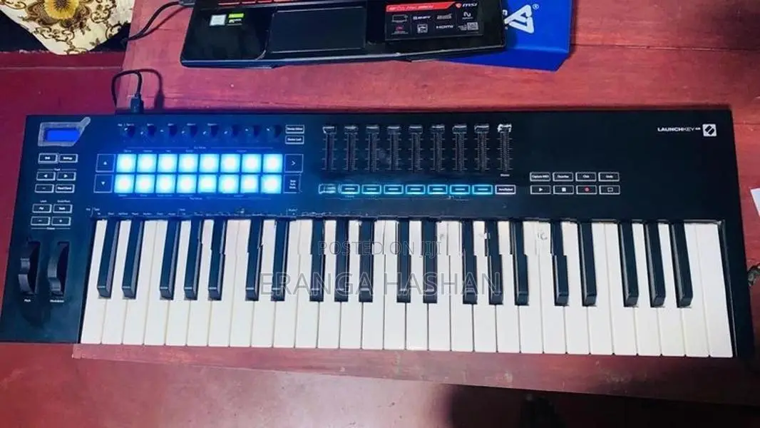 Novation Launchkey 49 MK3 MIDI Keyboard