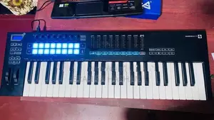 Novation Launchkey 49 MK3 MIDI Keyboard