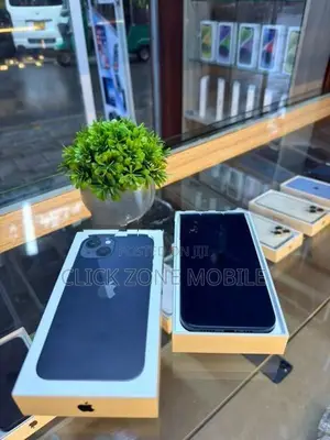 Apple iPhone 13 128GB (Used)