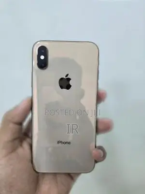 Apple iPhone XS (Used)