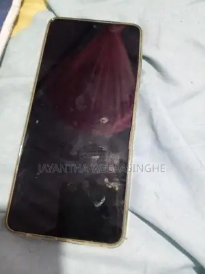 Samsung Galaxy A06 (Used)