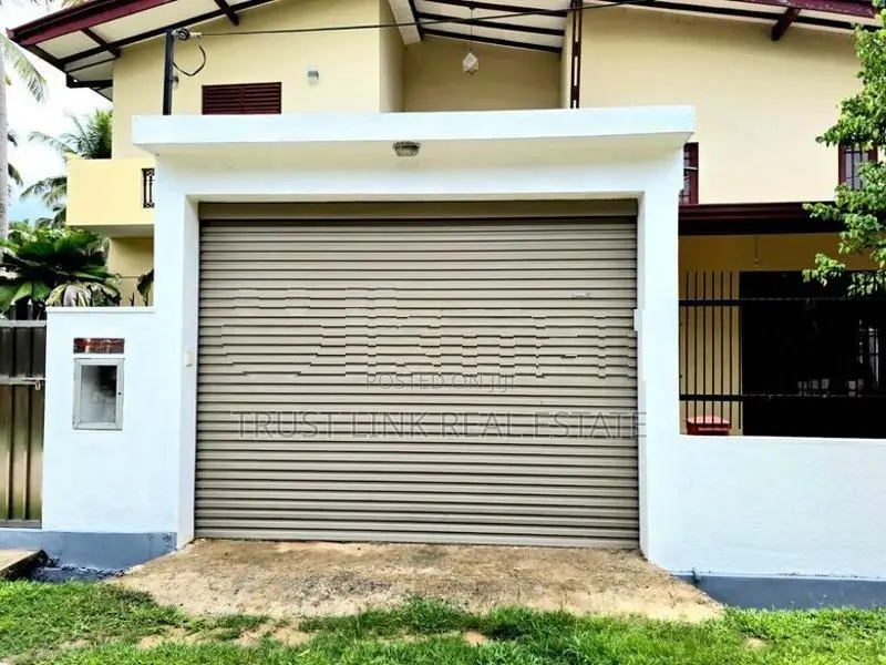 Two Storey House for Sale in Udugampola Gampaha