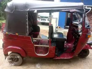 Bajaj RE QC-6462 2005