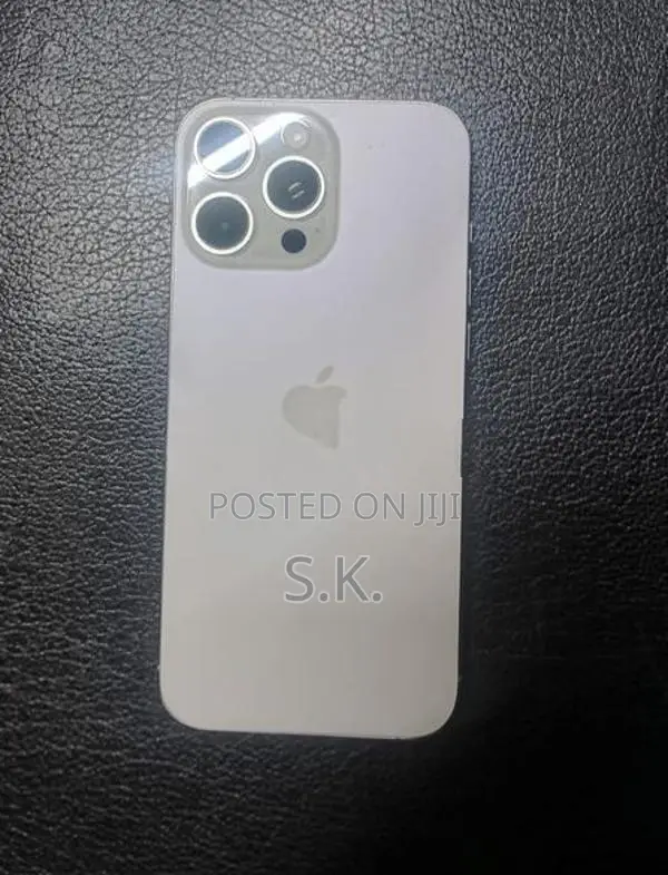 Apple iPhone 16 Pro Max (Used)