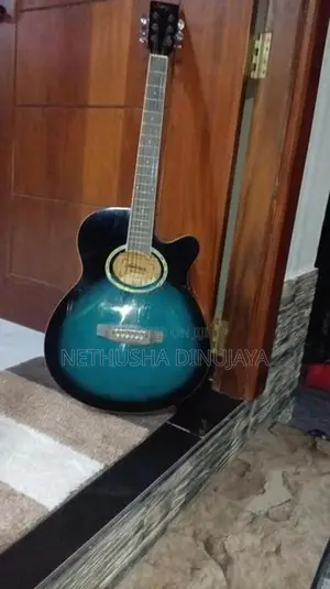 Maverick Guitar