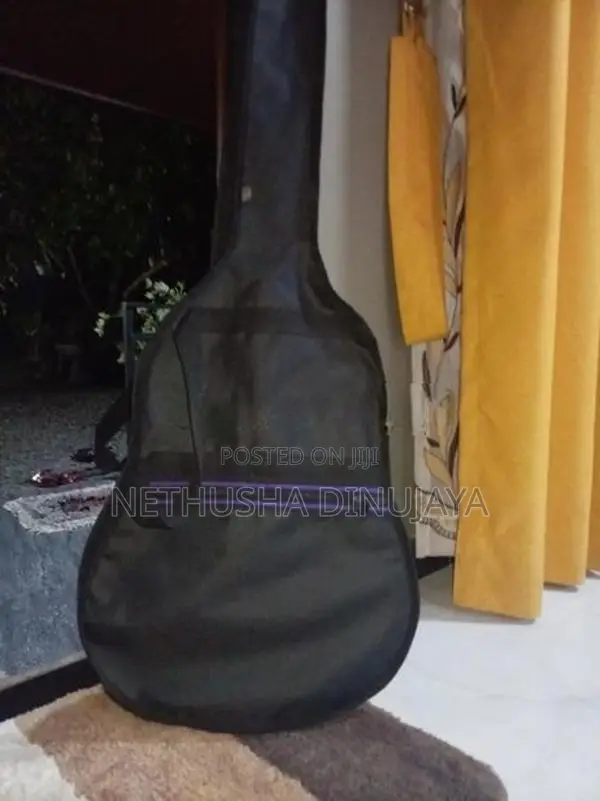 Maverick Guitar