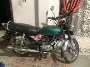 Bajaj Boxer CT 2003