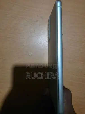 Samsung Galaxy S21 FE (Used)