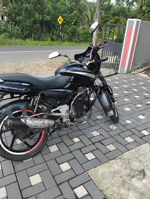 Bajaj Pulsar 180 2006