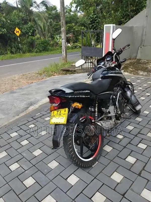 Bajaj Pulsar 180 2006
