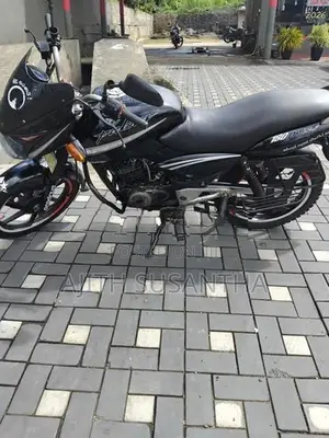 Bajaj Pulsar 180 2006