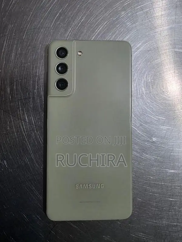Samsung Galaxy S21 FE (Used)