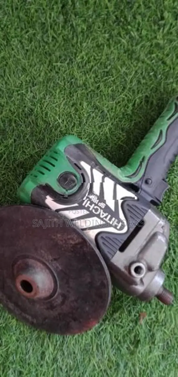 Hitachi Polisher Machine