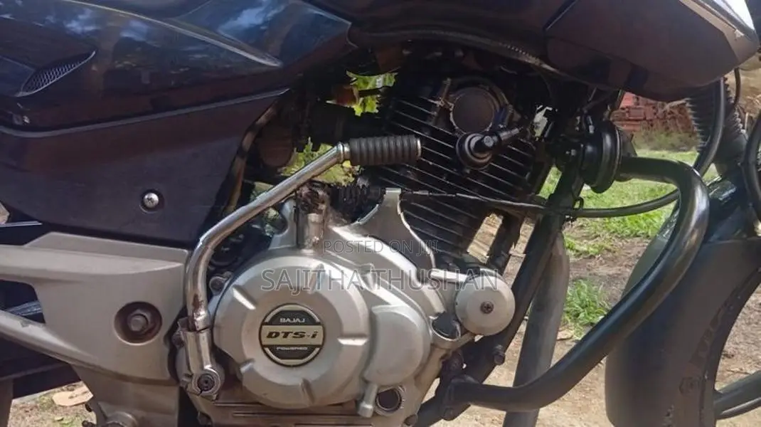 Bajaj Pulsar 150 2016