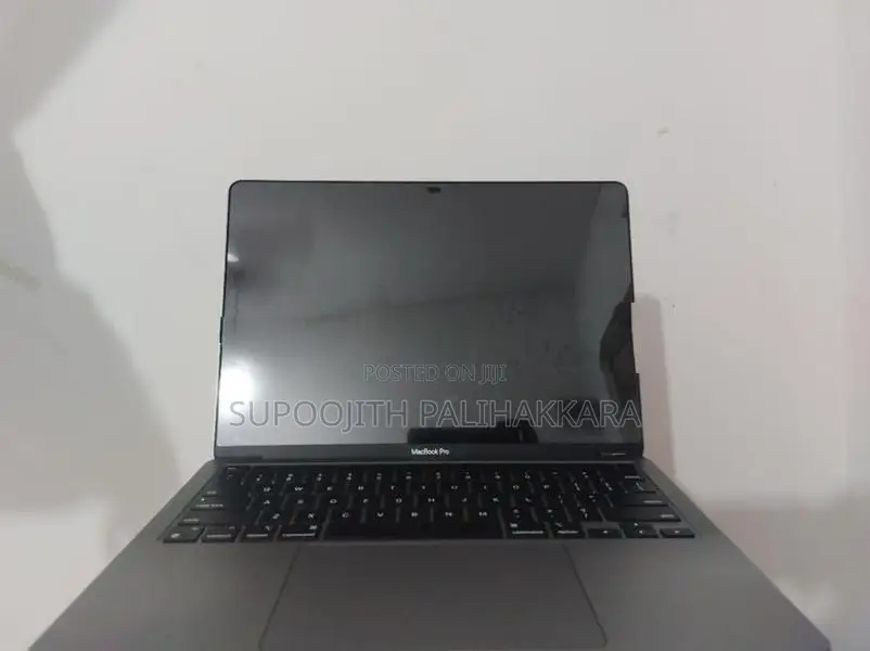 Apple Macbook pro M1
