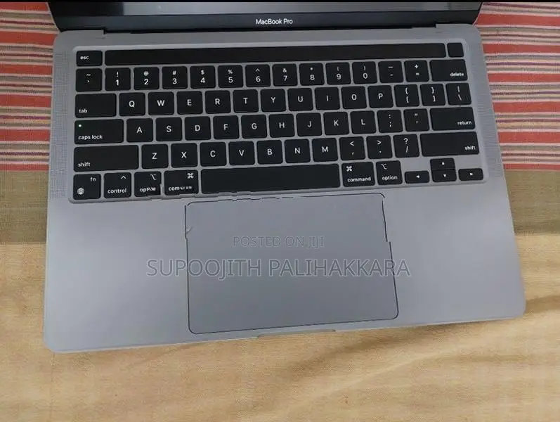 Apple Macbook pro M1