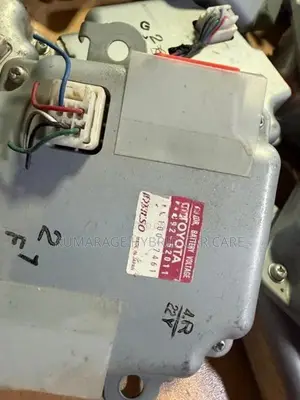 Toyota Aqua Hybrid Battery ECU (Voltage Sensor)