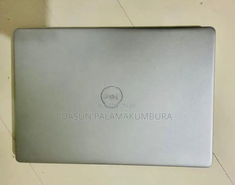 Dell 11th Gen i3 | 4GB 1TB