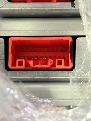 Toyota Voxy Hybrid Battery ECU (Voltage Sensor)