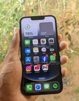 Apple iPhone 16e (Used)