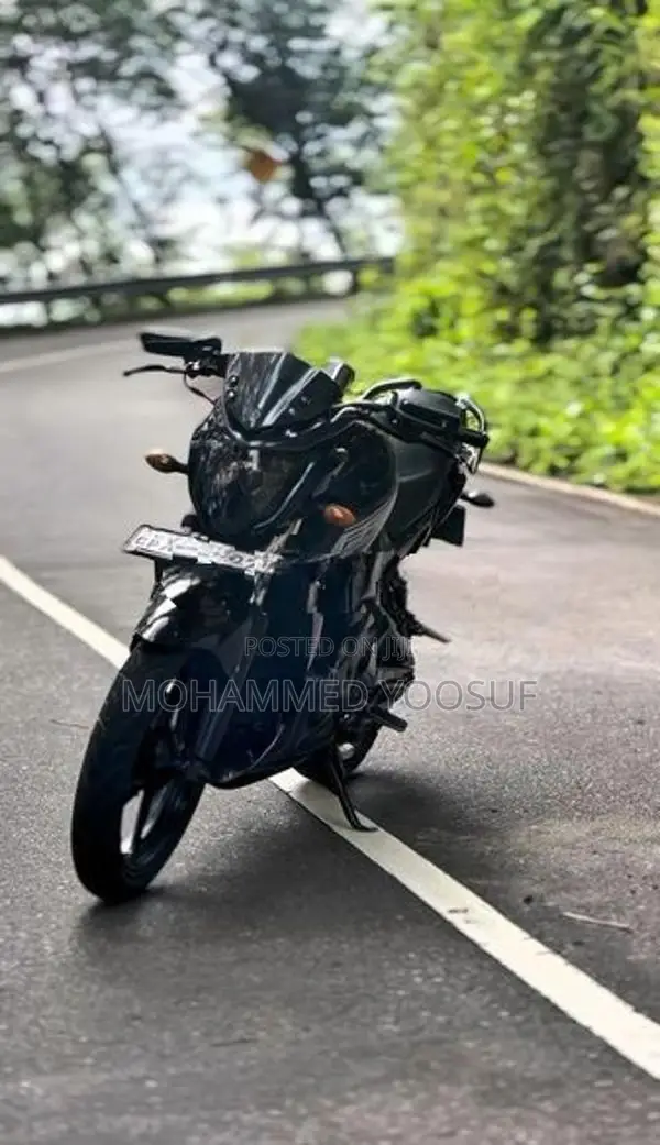 Yamaha FZS V1 2013