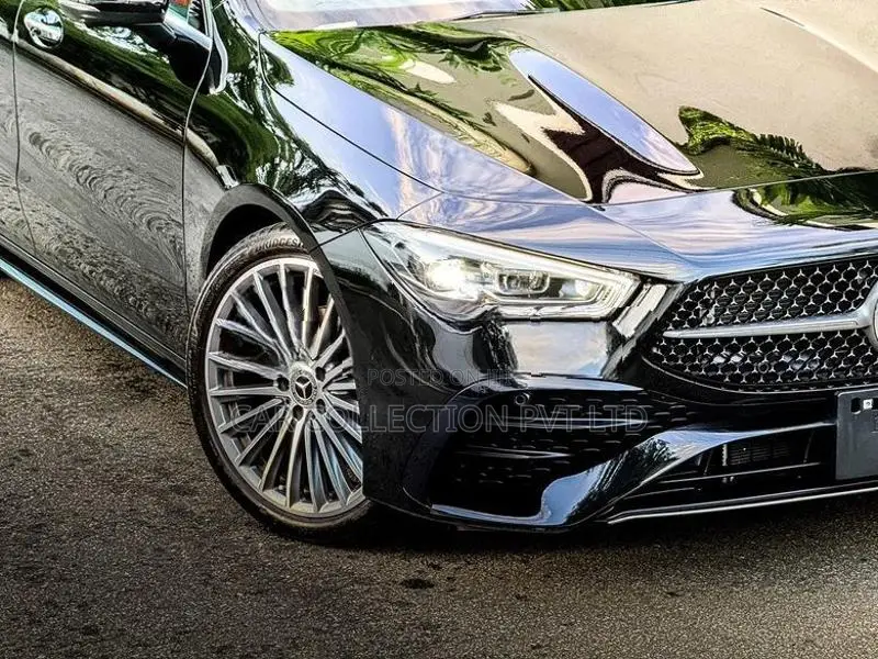 Mercedes Benz CLA 180 AMG Premium Plus 2024