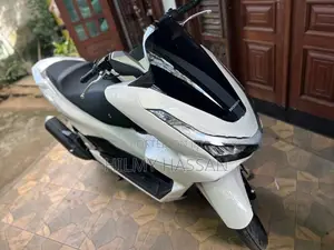 Honda PCX160 2025