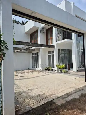 Super Luxury 1st Floor Rent in Maharagama