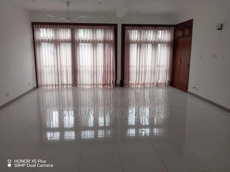 Super Luxury 1st Floor Rent in Maharagama