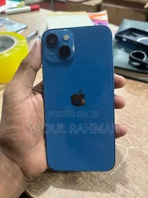 Apple iPhone 13 (Used)
