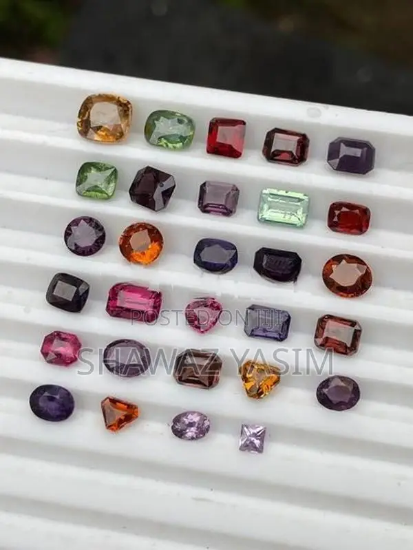 Mix Gem lot