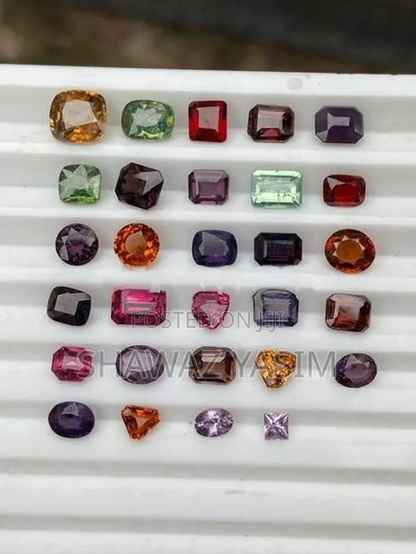 Mix Gem lot
