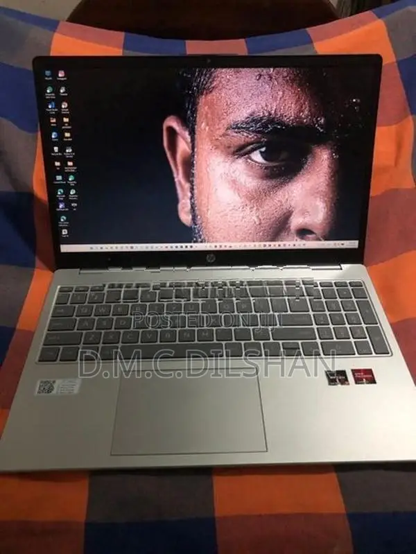 HP Laptop 15 (Ryzen 3 7320U /8GB RAM / 512GB SSD)