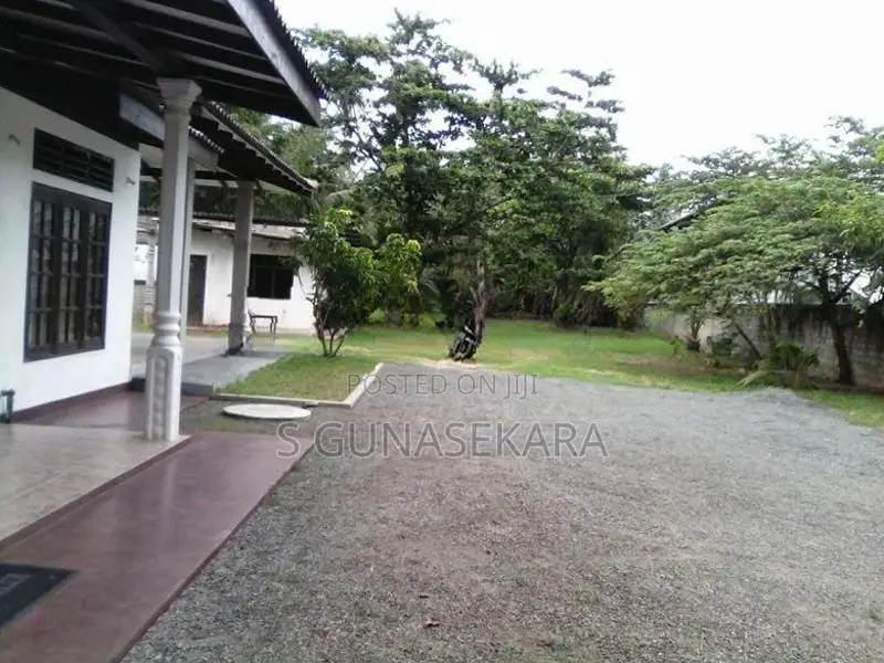 Land for Sale in Hikkaduwa