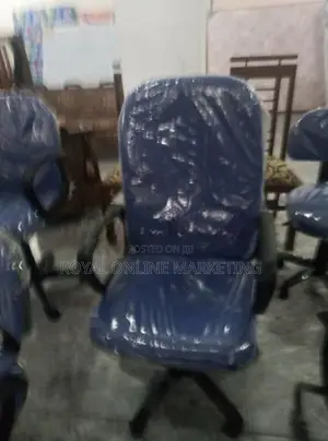 Executive Chair (Q-9)