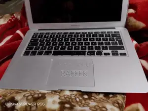 Apple MacBook Air 2011