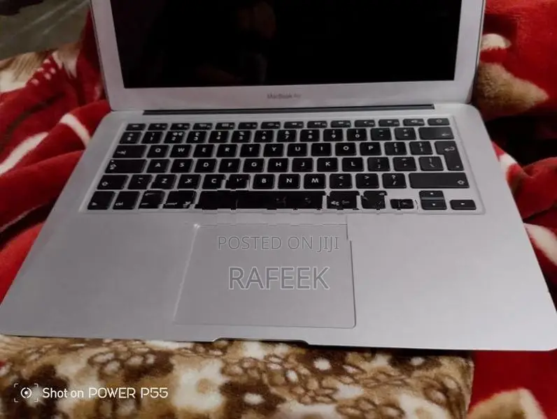 Apple MacBook Air 2011